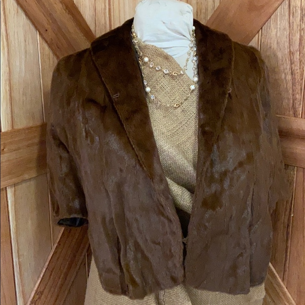 Hendricks Furs